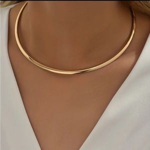 NEW NORDSTROM REVOLVE 18kt Gold Plated Choker Slim Collar Necklace Jewelry Retro